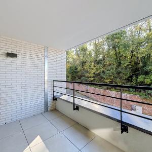 Rouge Cloître : Bel appartement neuf + terrasse + balcon