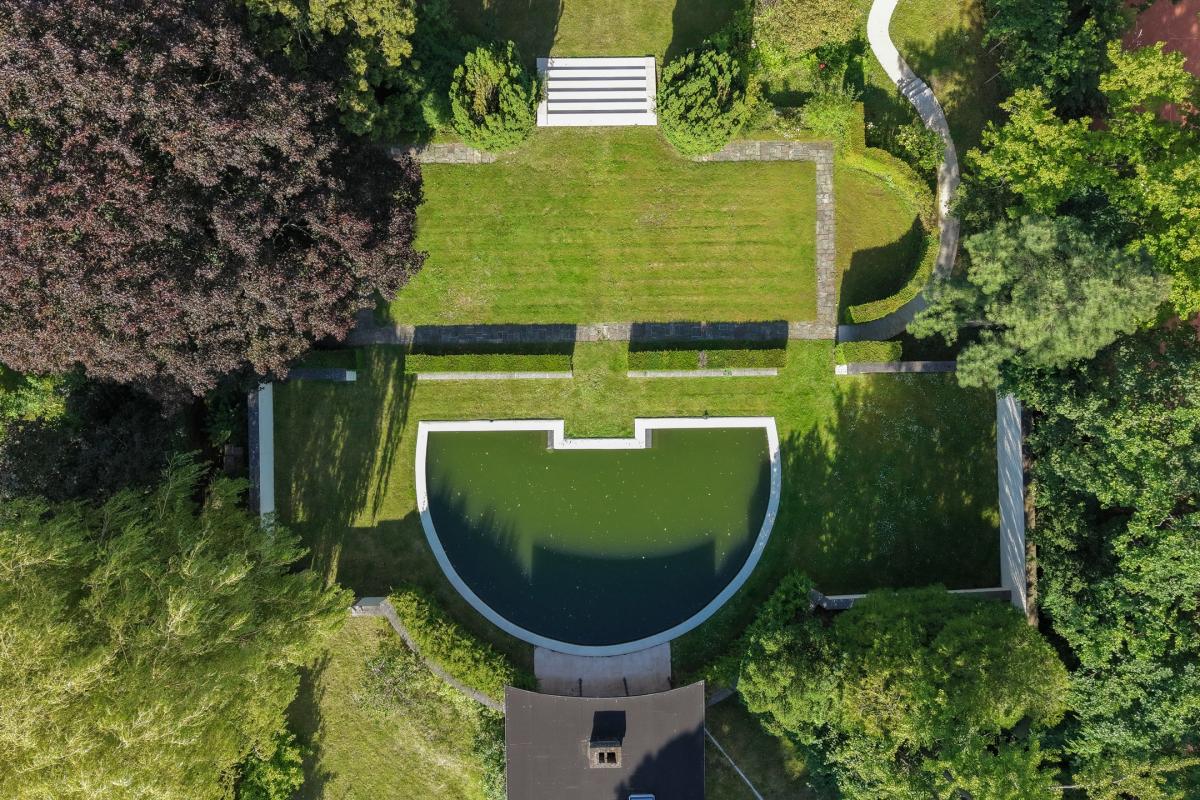 Propriété moderniste d'exception à Uccle