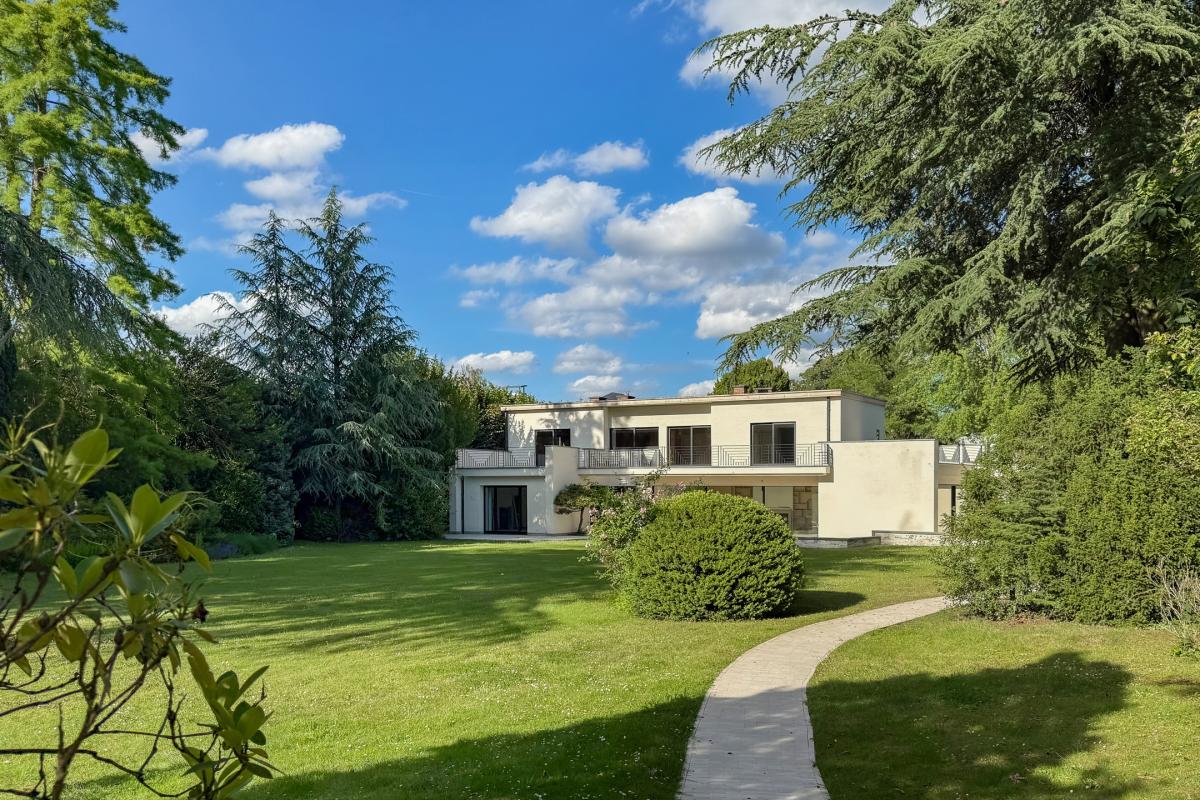 Propriété moderniste d'exception à Uccle