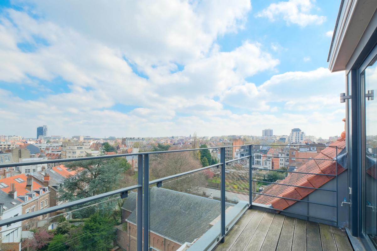 Place Brugmann: magnifique duplex avec terrasses