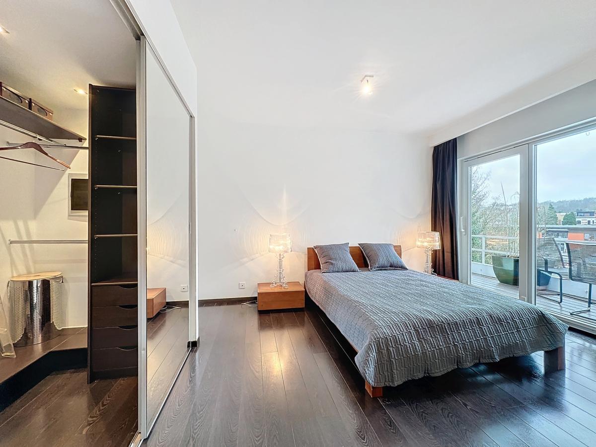 Solbosch : Bel appartement meublé 2 chambres + terrasse