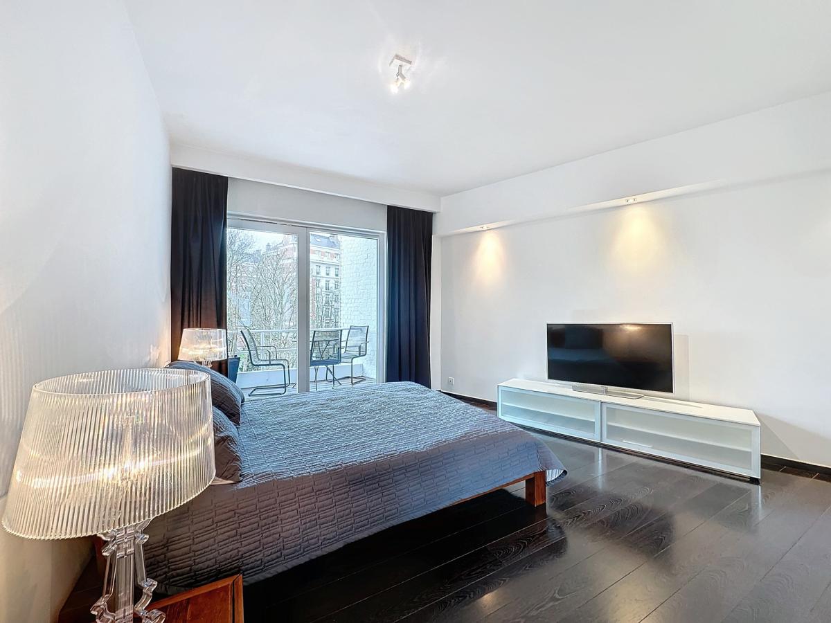 Solbosch : Bel appartement meublé 2 chambres + terrasse