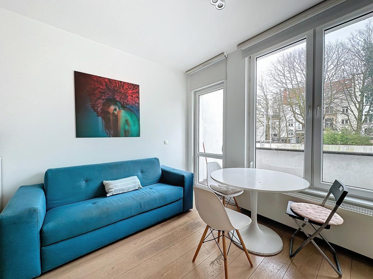 Place Stéphanie : Magnifique appartement duplex meublé