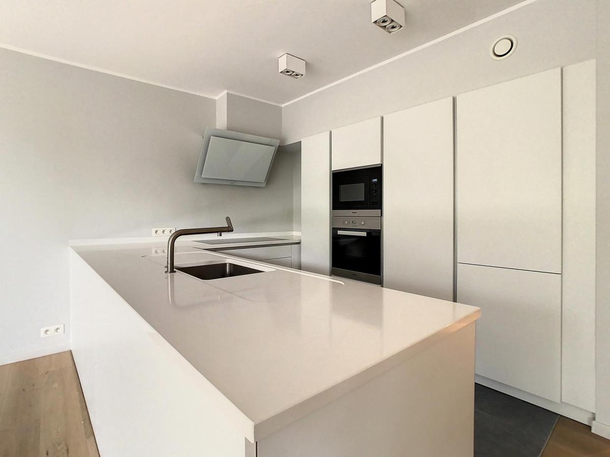 Tenbosch : Sublime appartement dans un immeuble Marc Corbiau