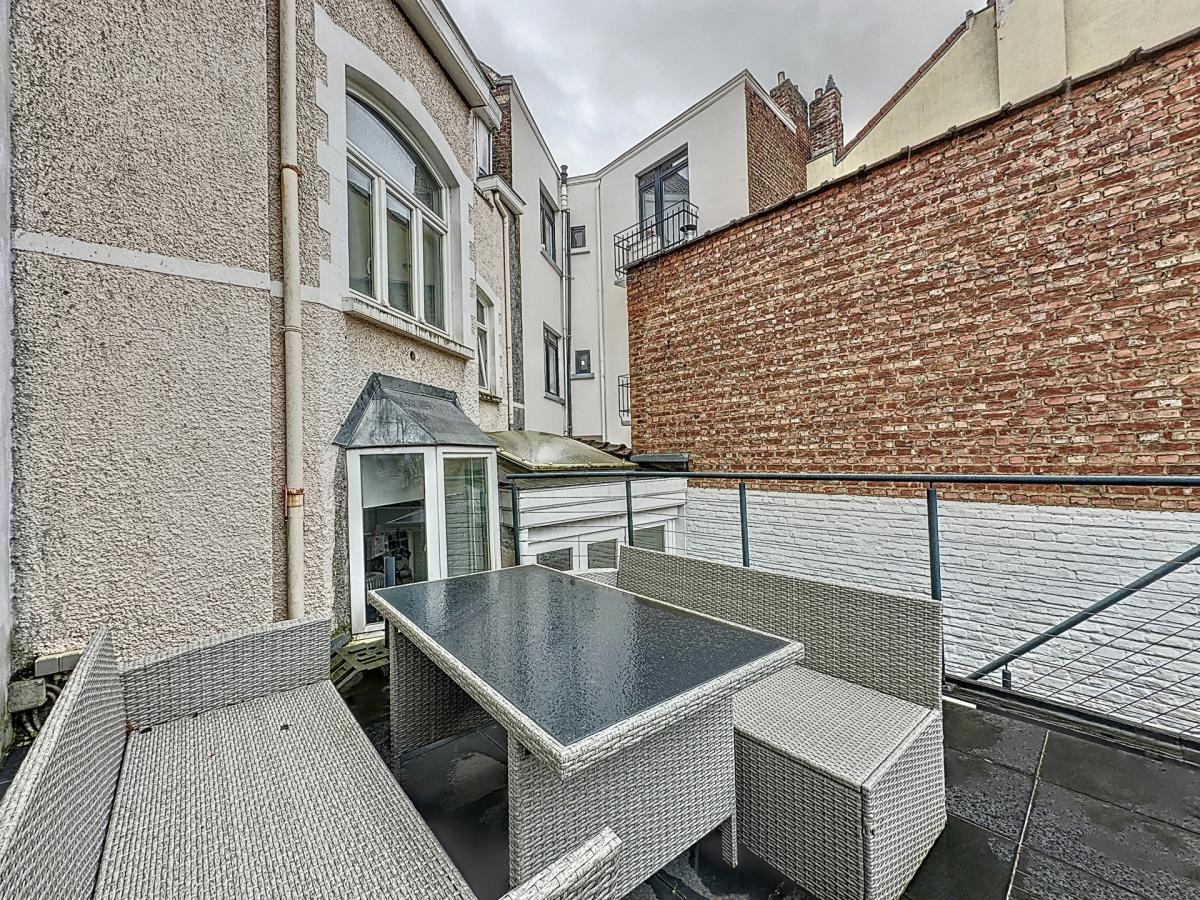 Depage : Superbe maison renovée + terrasse + garage