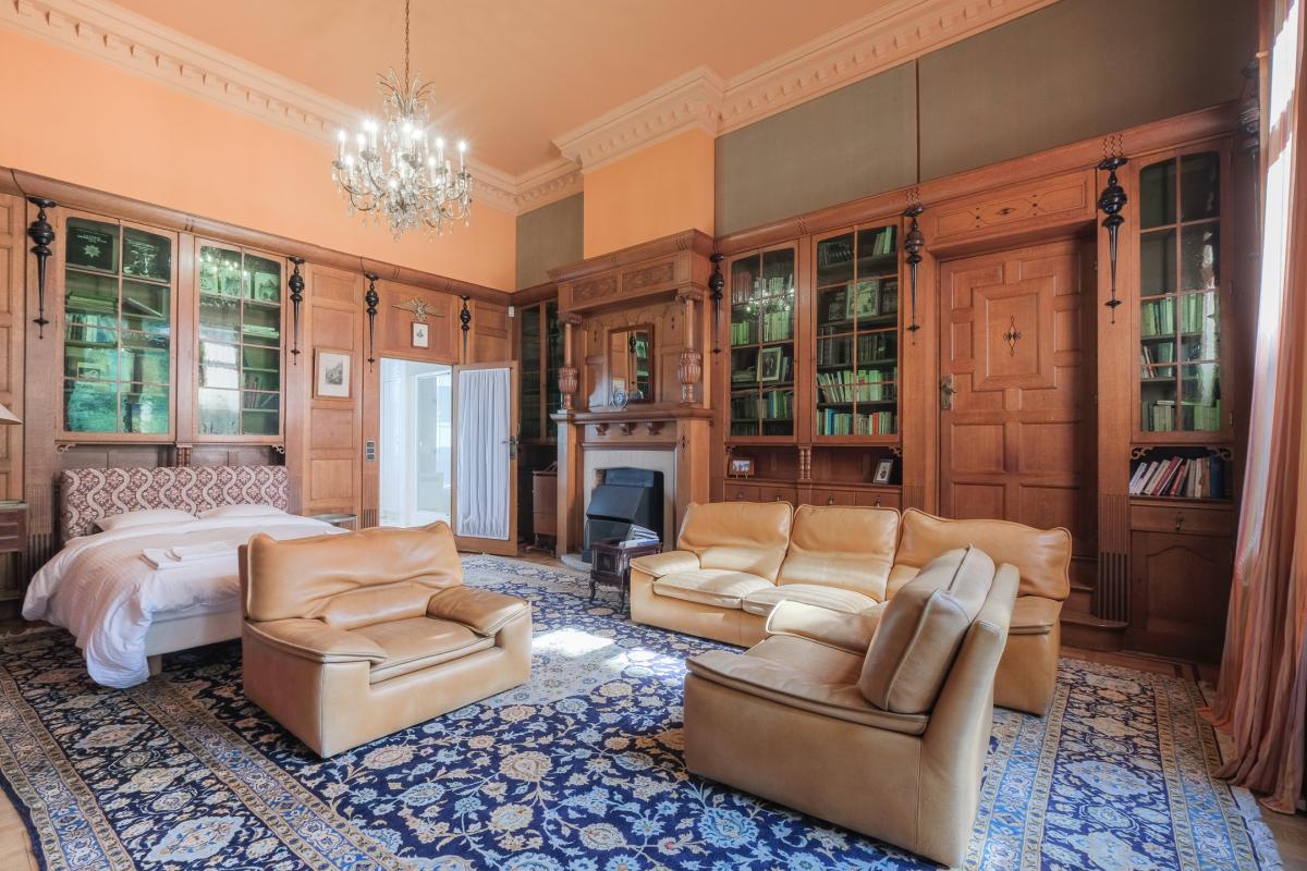 SOUS OFFER !! Cambre, splendide appartement de caractère, 4 ch et garage 