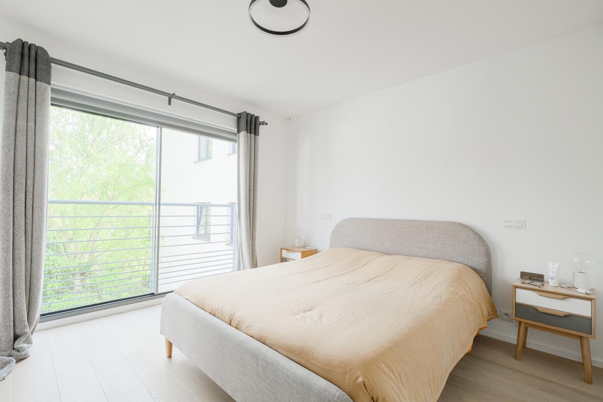 SOUS OFFRE  !! Place Brugmann - Chatelain, appartement 3 chbr - terrasse