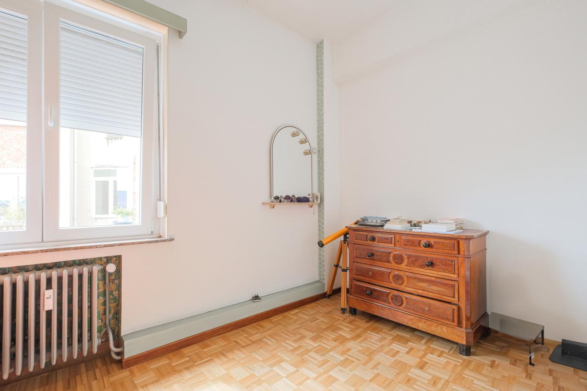 SOUS COMPROMIS ! Square de Léopoldville, Bel appartement 3 ch et terrasses
