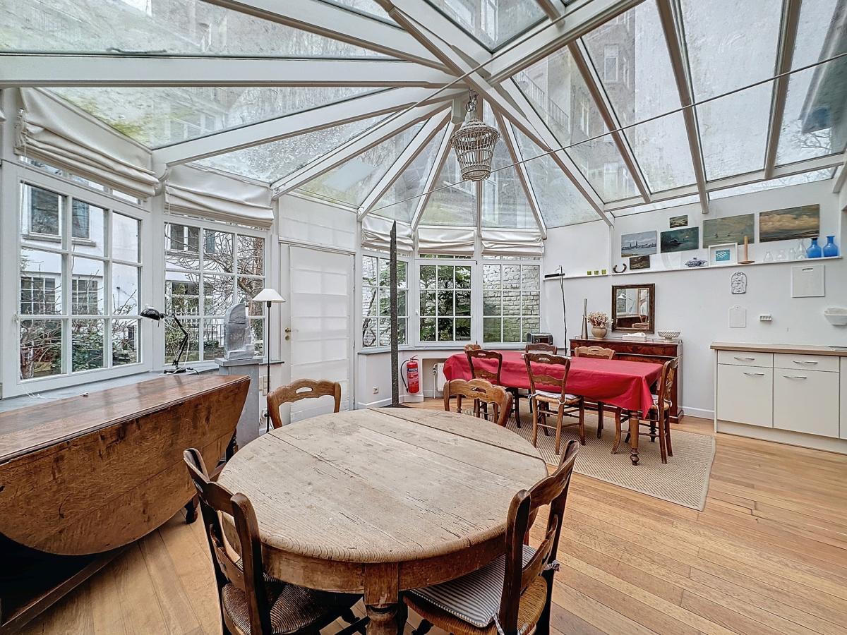 Quartier Brugmann : Charmante maison arrière meublée