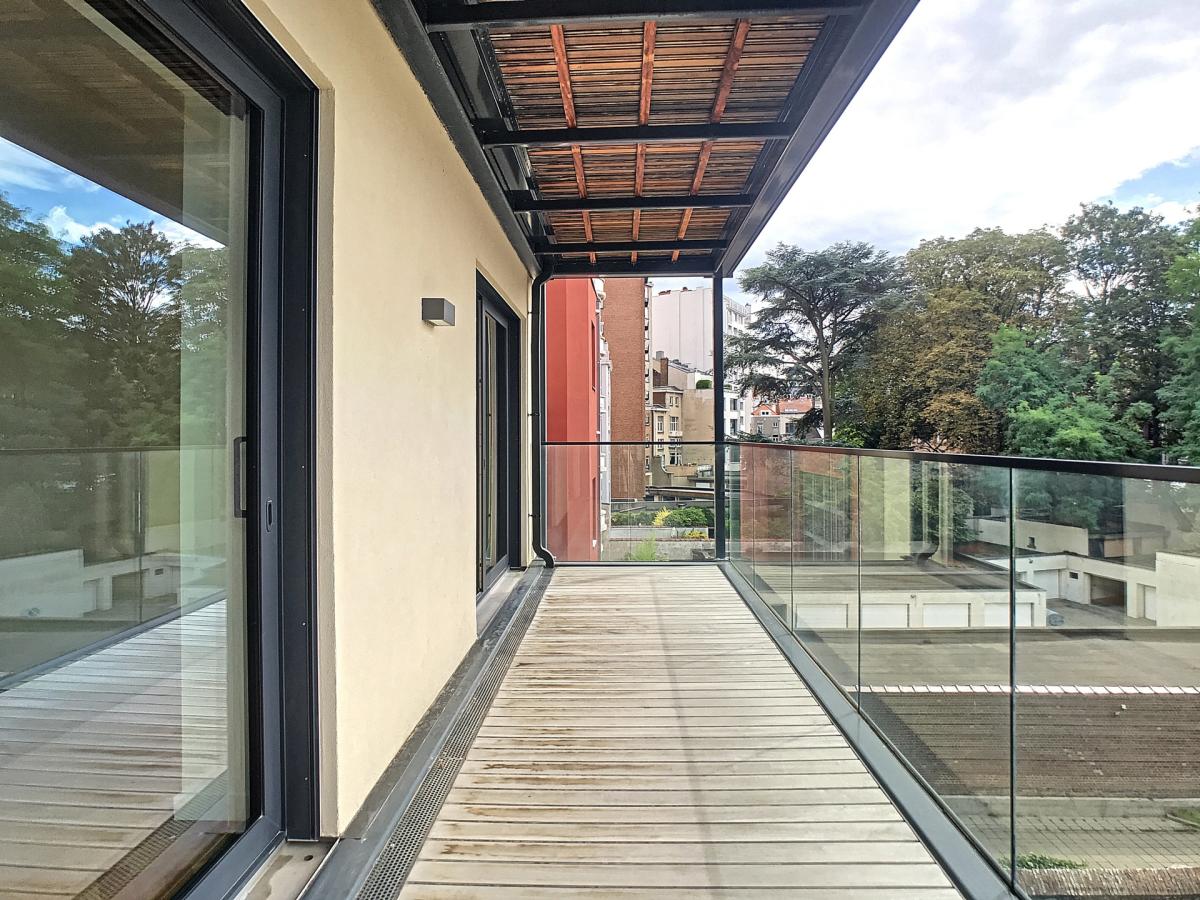 Louise: Prestigieux appartement 3 chambres avec terrasse