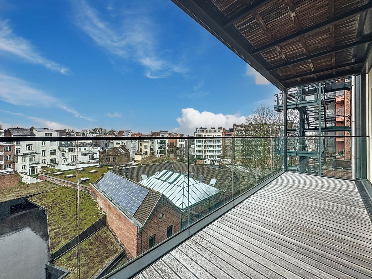 Louise : Appartement de prestige 3 ch. meublé + terrasse S/O