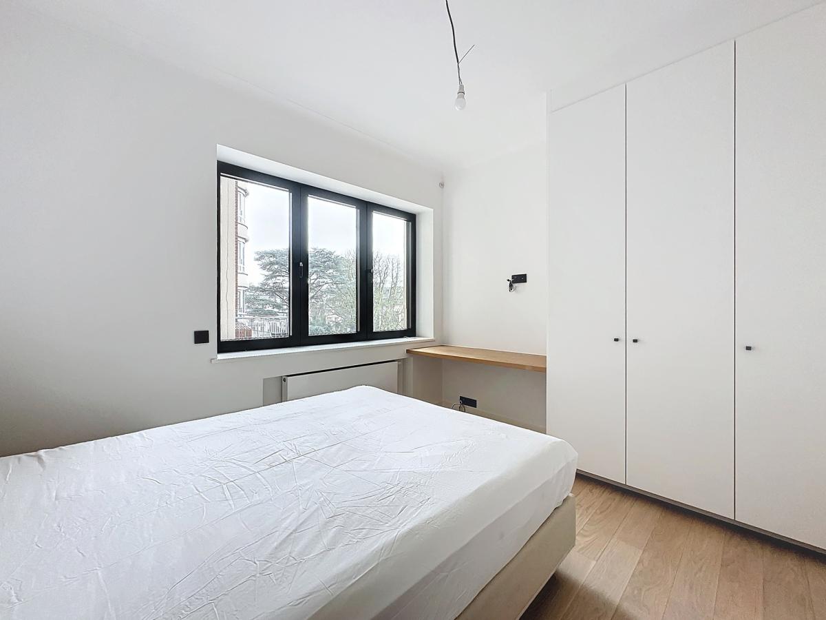 Louise : Appartement de prestige 3 ch. meublé + terrasse S/O
