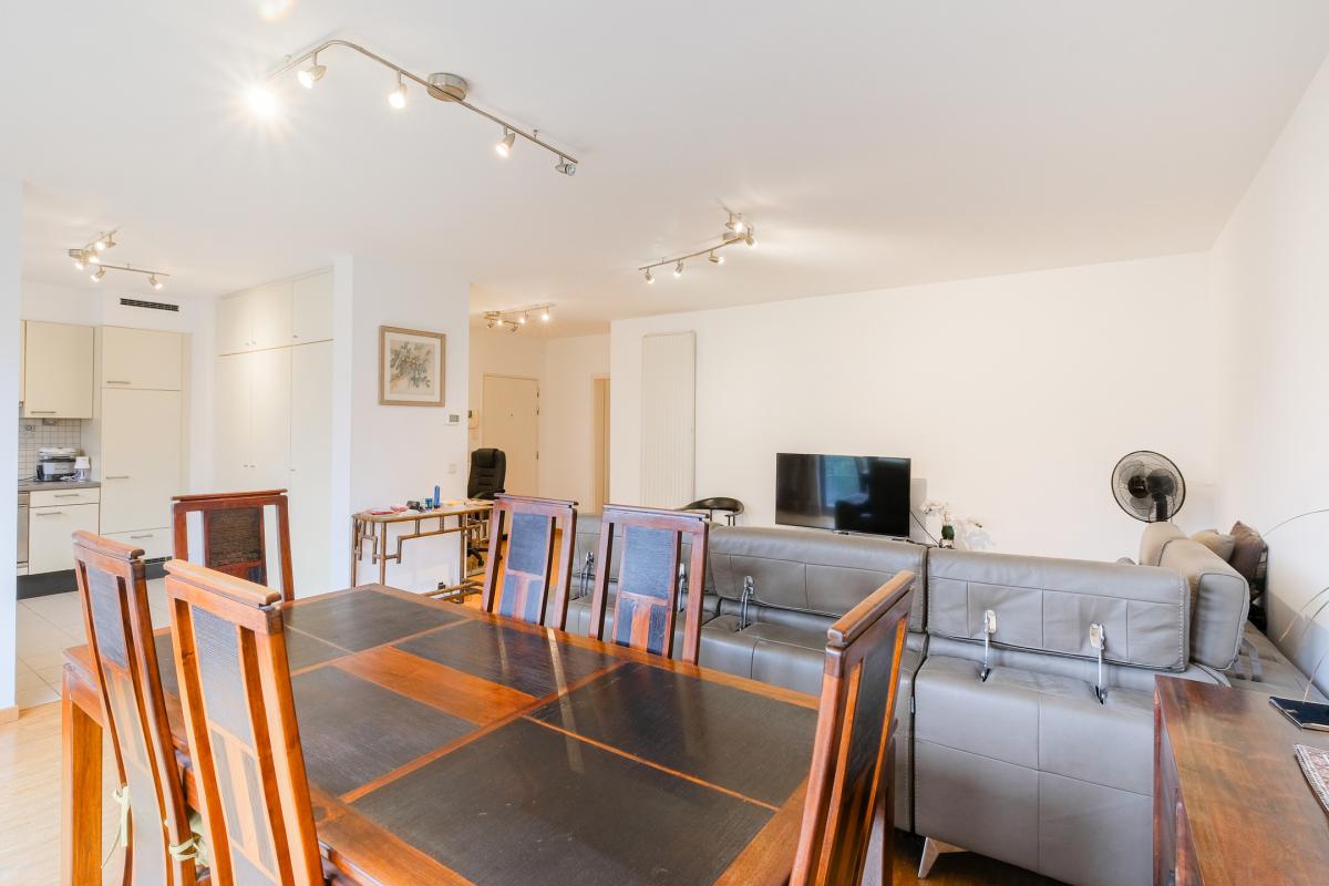 SOUS OFFRE !! Langeveld/ Floride : Bel appartement 2 chambres + terrasse