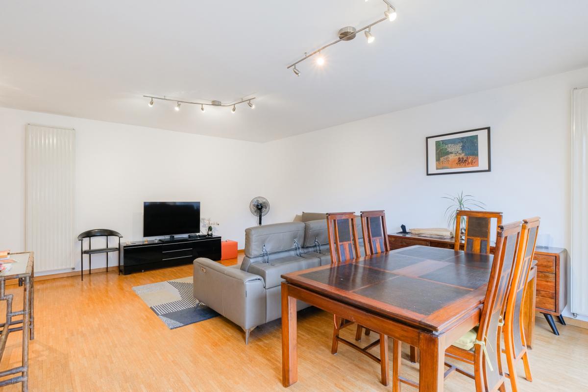 SOUS OFFRE !! Langeveld/ Floride : Bel appartement 2 chambres + terrasse