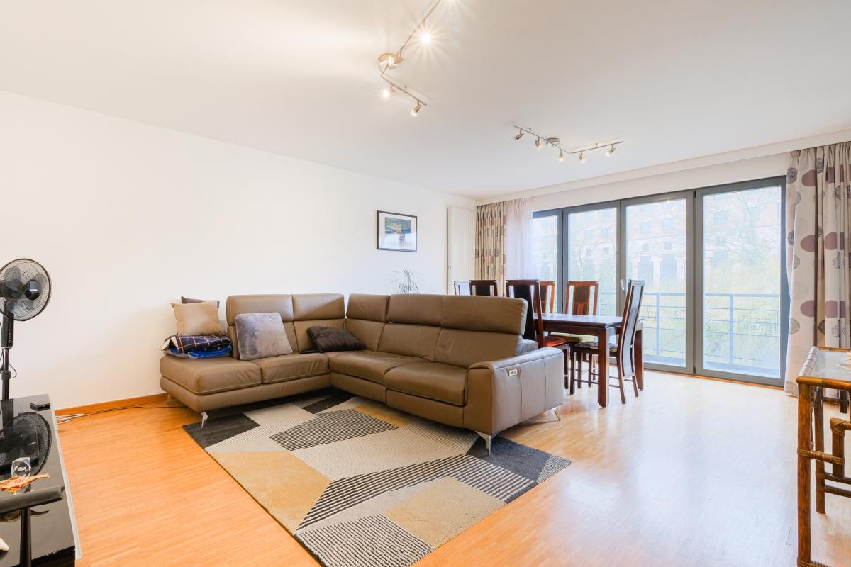 SOUS OFFRE !! Langeveld/ Floride : Bel appartement 2 chambres + terrasse