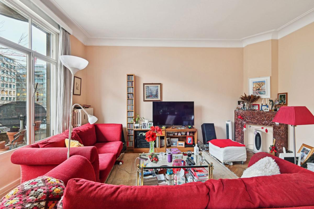SOUS OFFRE Quartier EU: appartement de standing, terrasse, garage box