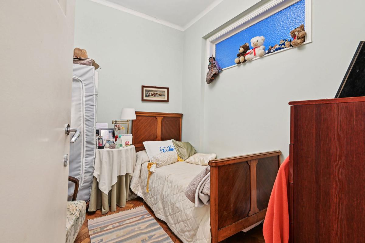 SOUS OFFRE Quartier EU: appartement de standing, terrasse, garage box