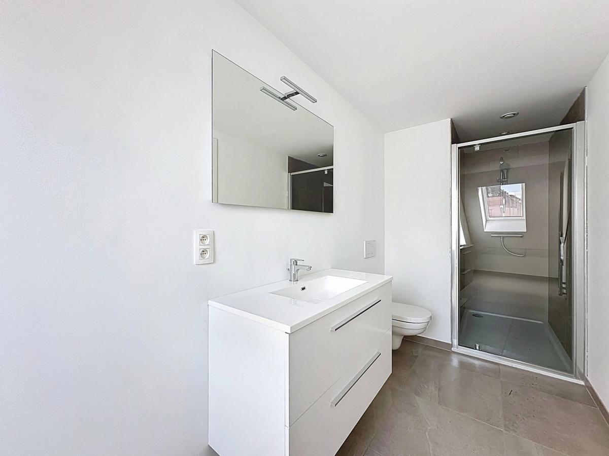 VDK Housing : Jolie maison neuve 1 chambre + jardin Ouest