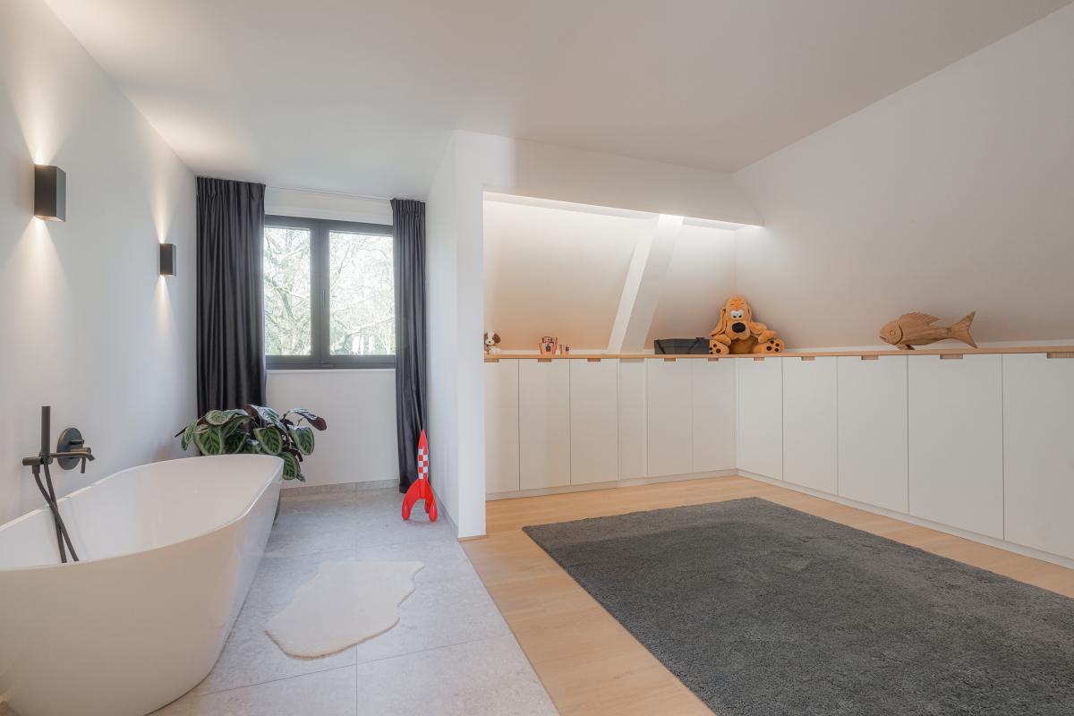 Hamoir : Magnifique penthouse entièrement rénové