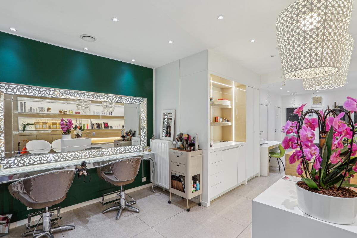 Dieweg: Magnifique surface commerciale de ± 68m²