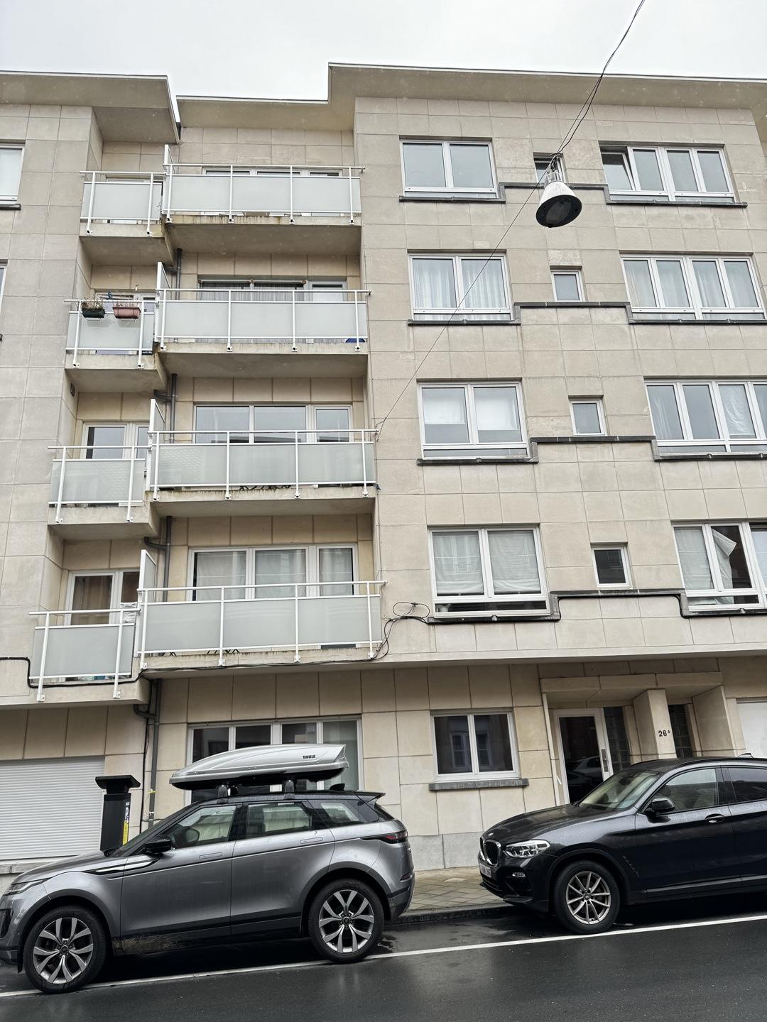 SOUS OFFRE !! Molière: appartement 1 chambre avec terrasse et garage