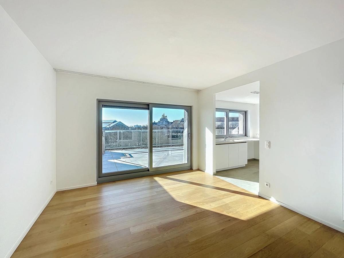 Quartier Européen : Penthouse 3 chambres avec 2 terrasses