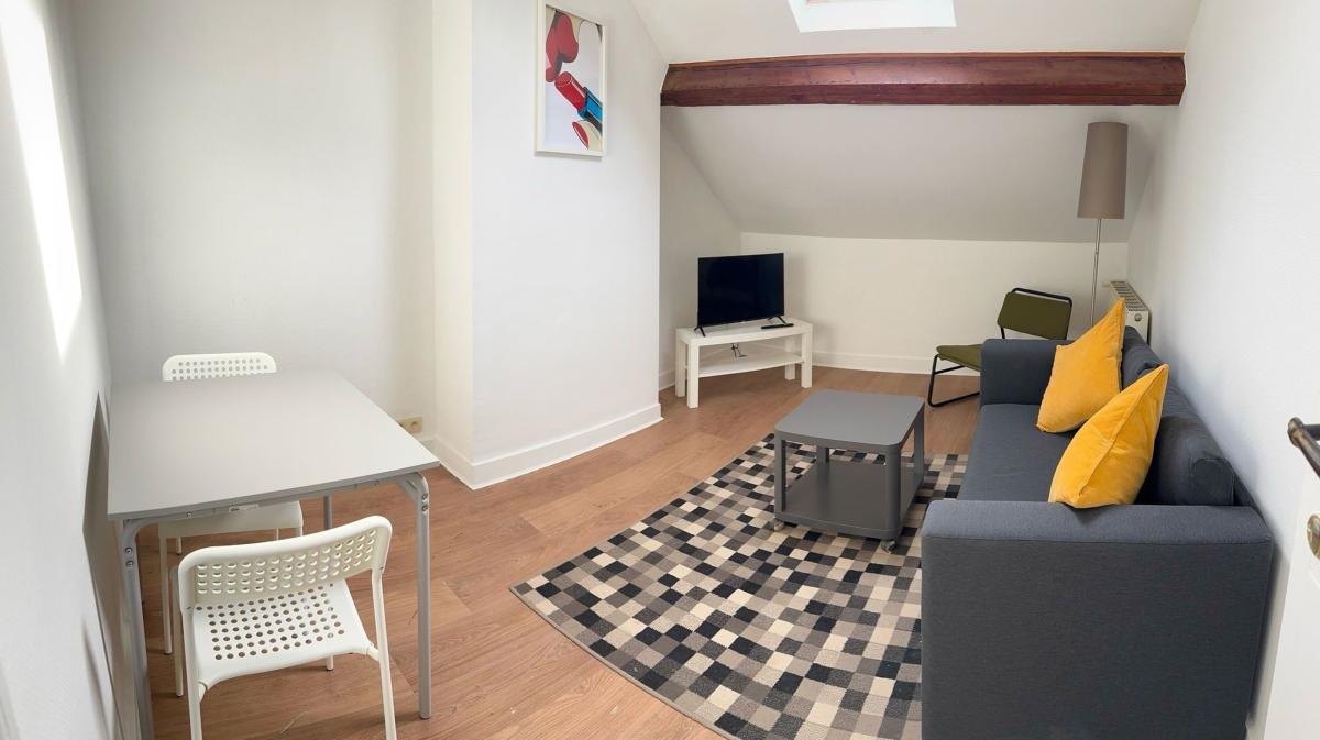 Quartier Européen : Bel appartement meublé 