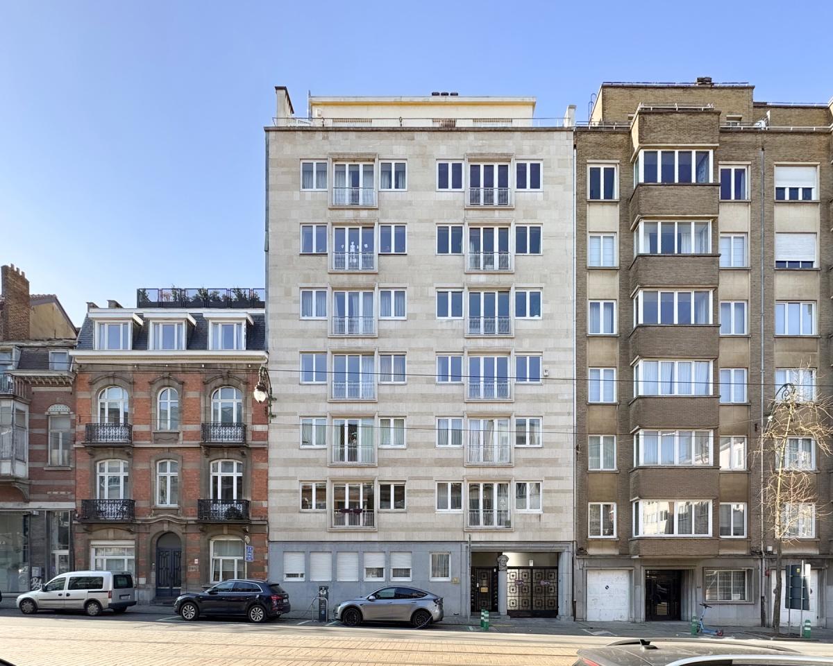SOUS OFFRE !! Quartier Brugmann-Molière, appartement 2 chambres