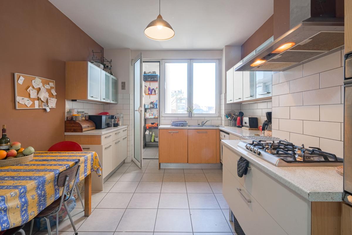 SOUS OFFRE !! Quartier Brugmann-Molière, appartement 2 chambres