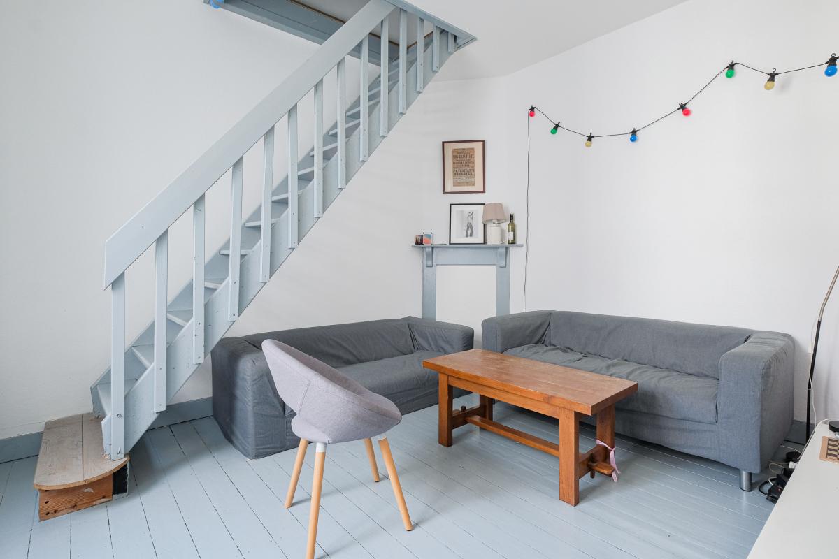 SOUS OFFRE !! Cavell/ Depage : Belle maison à rafraichir + garage 