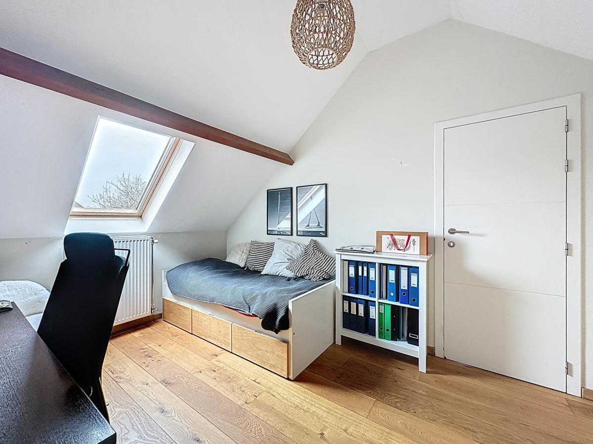 Dieweg : Superbe duplex penthouse + terrasse + parking