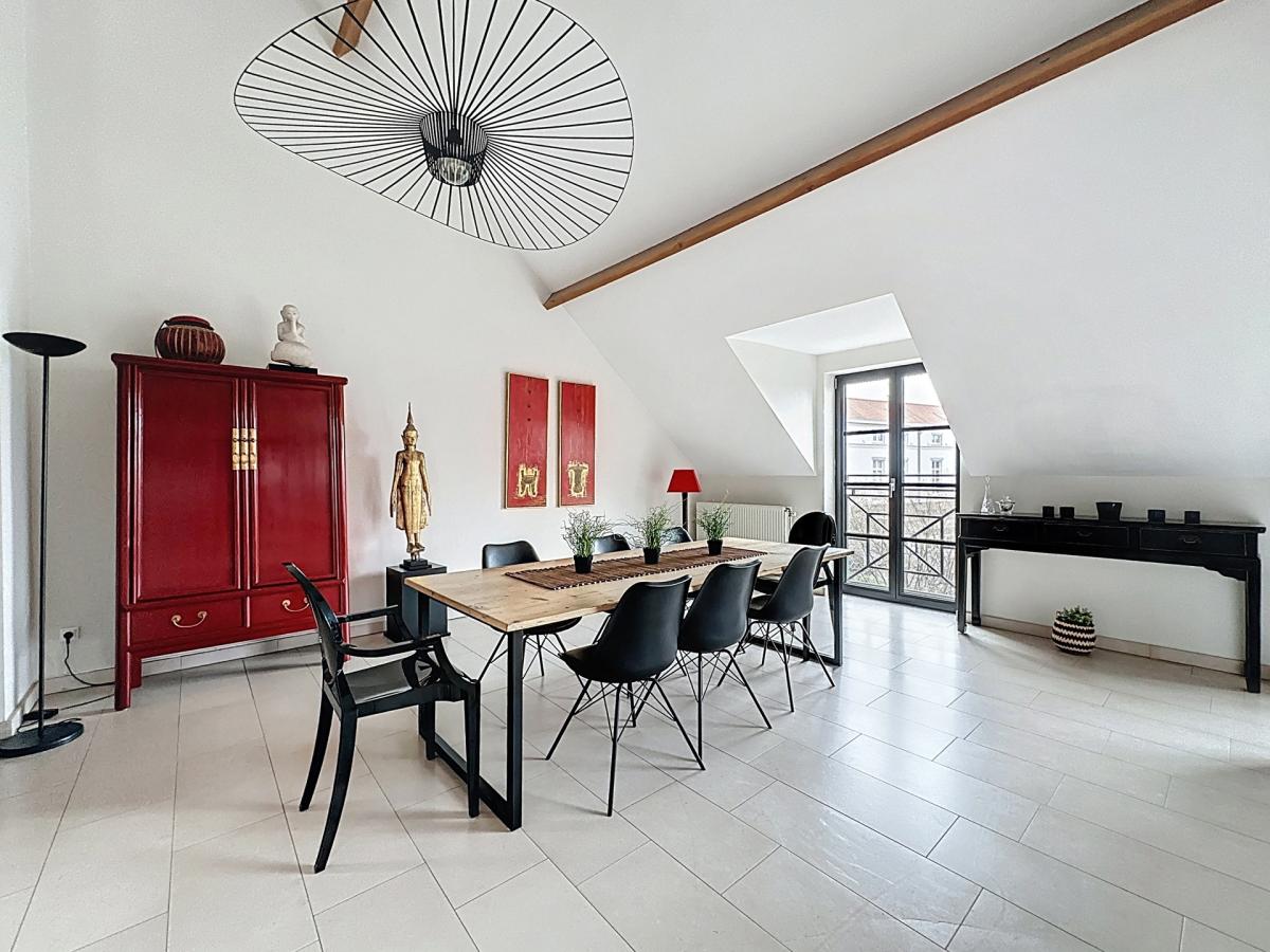 Dieweg : Superbe duplex penthouse + terrasse + parking
