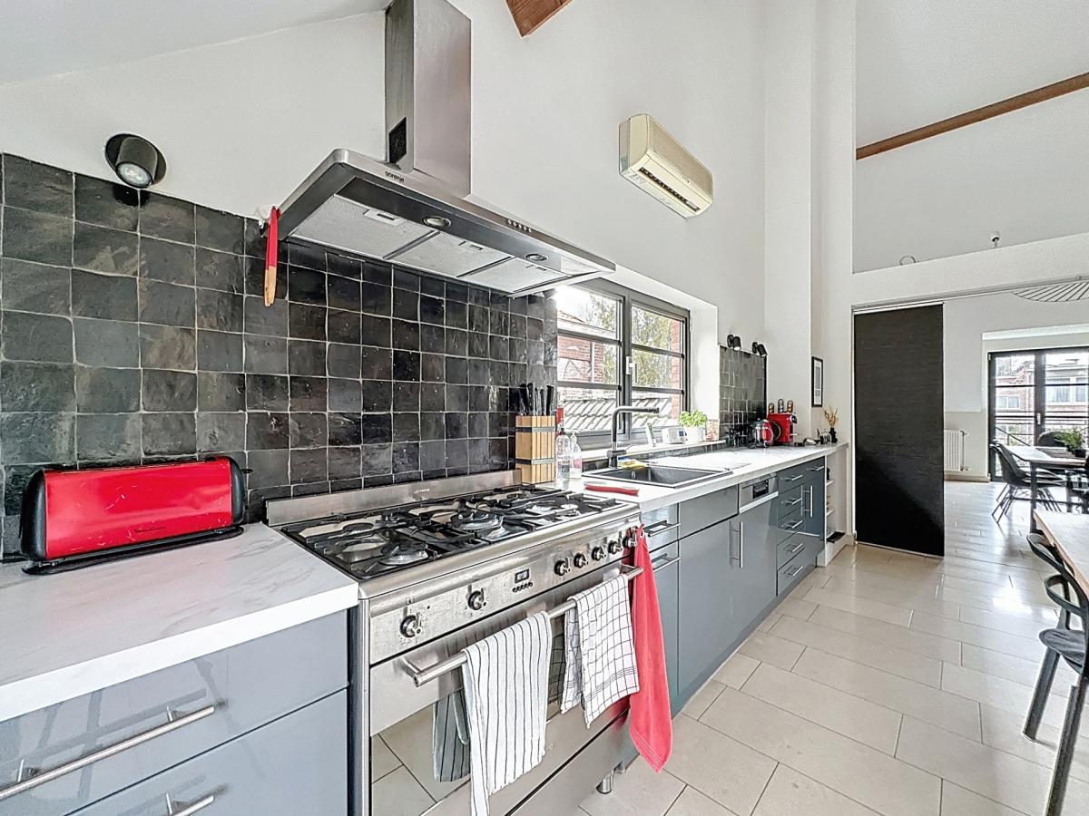 Dieweg : Superbe duplex penthouse + terrasse + parking