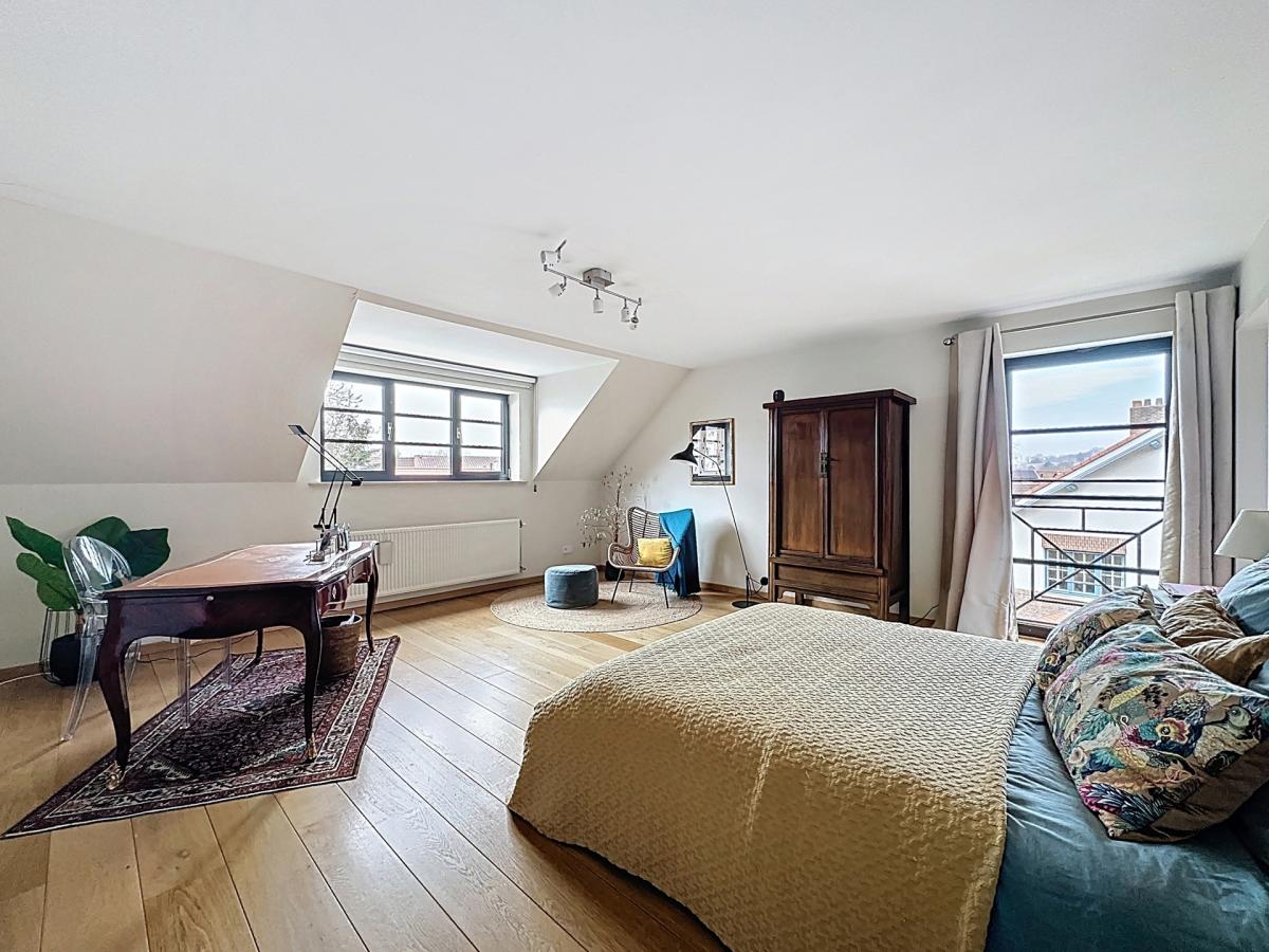 Dieweg : Superbe duplex penthouse + terrasse + parking