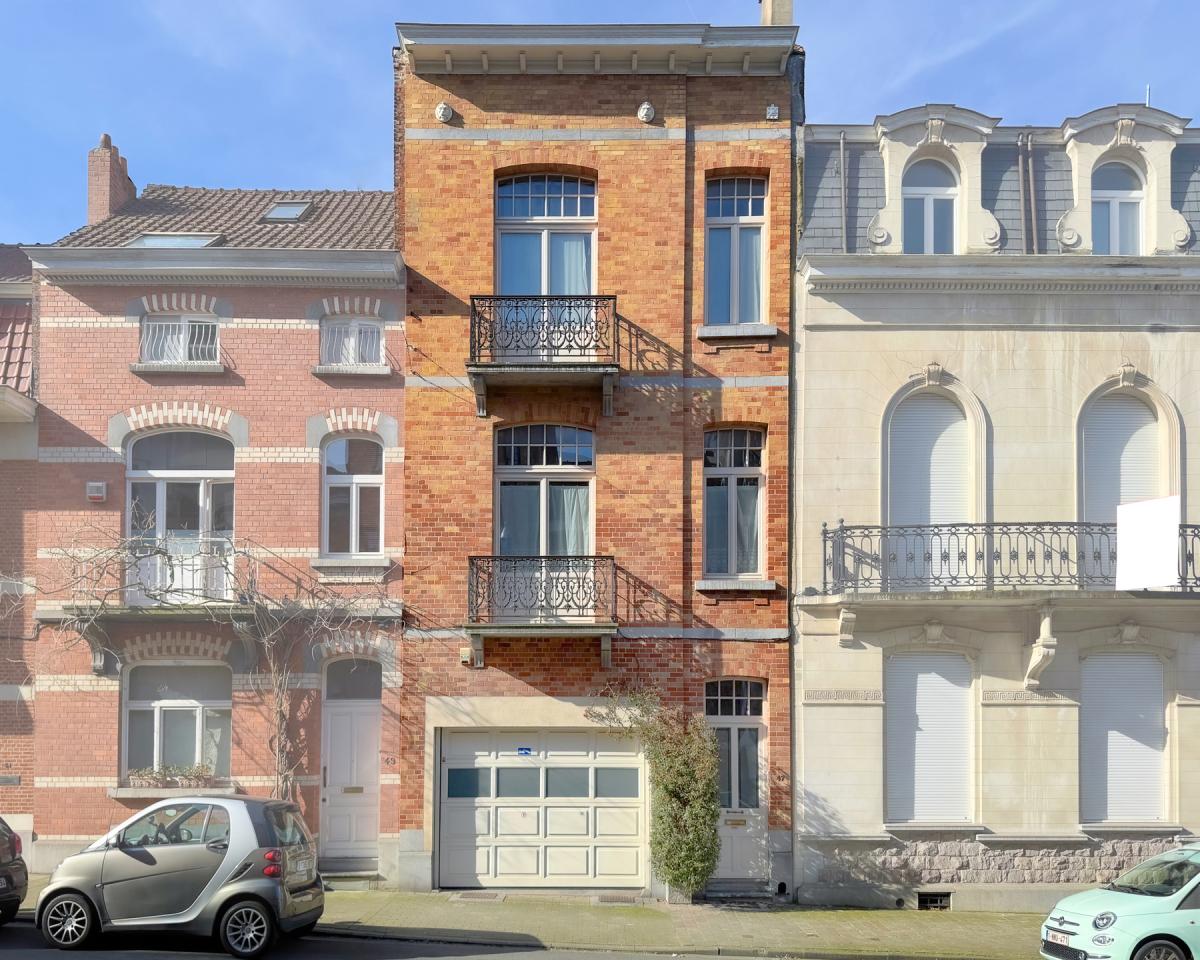 Place Brugmann : Splendide maison de caractère avec jardin
