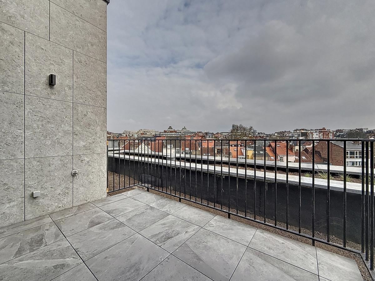 JOURDAN : Penthouse neuf 4 CH + Terrasse