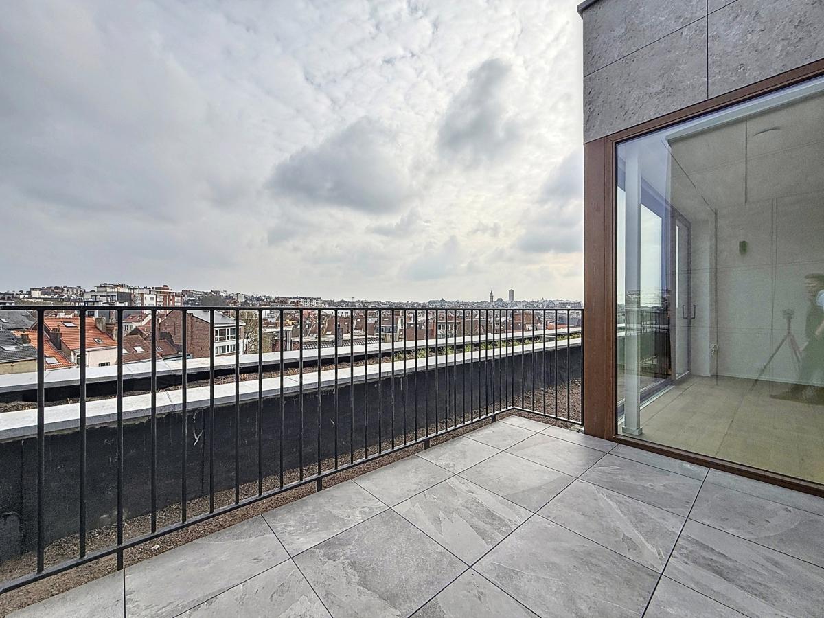 JOURDAN : Penthouse neuf 4 CH + Terrasse