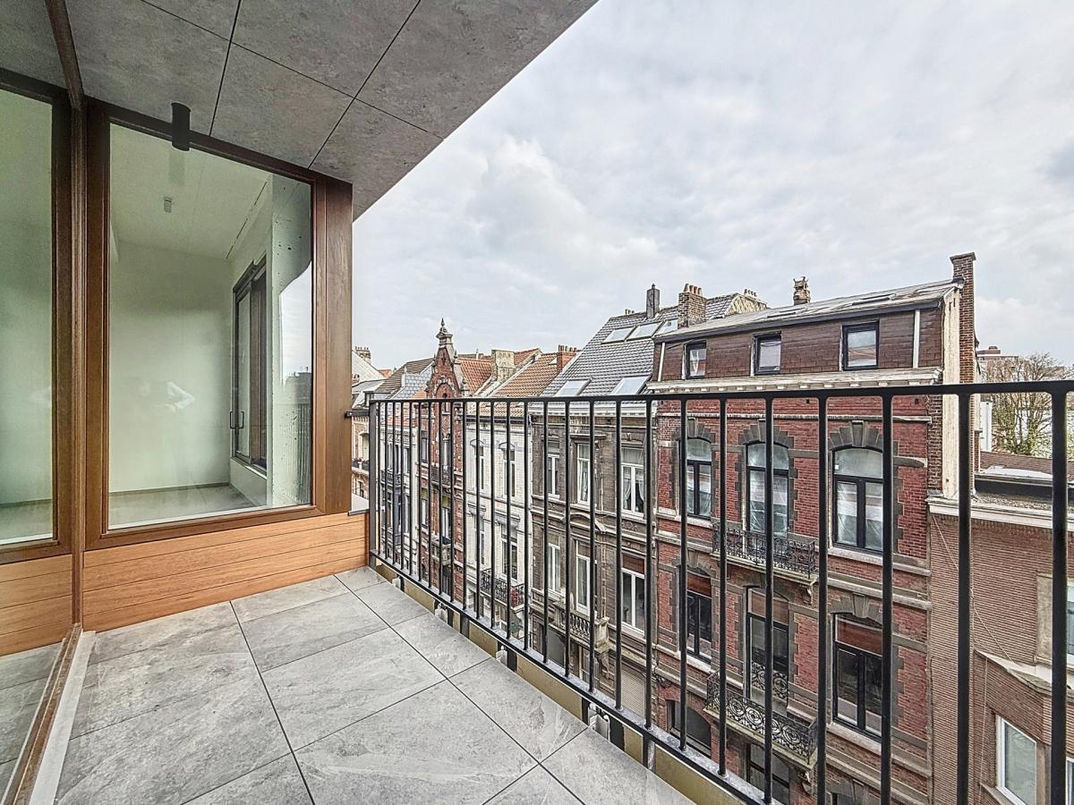 JOURDAN : Bel appartement neuf 4 CH + Terrasse