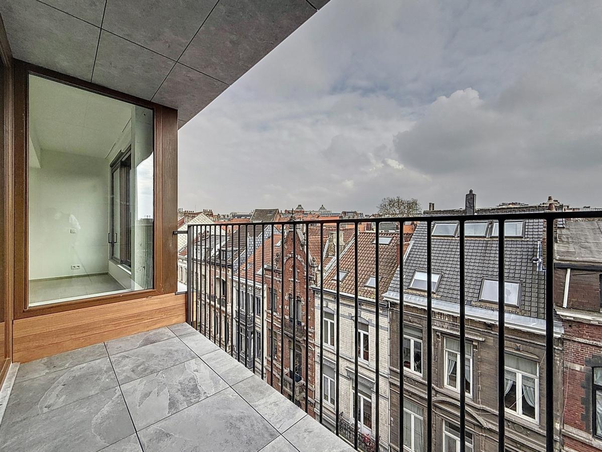 JOURDAN : Bel appartement neuf 3 CH + Terrasse