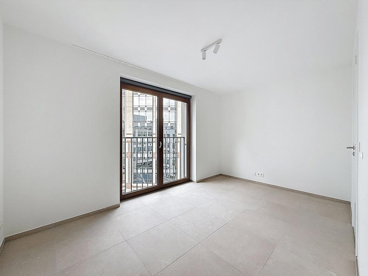 JOURDAN : Bel appartement neuf 3 CH + Terrasse
