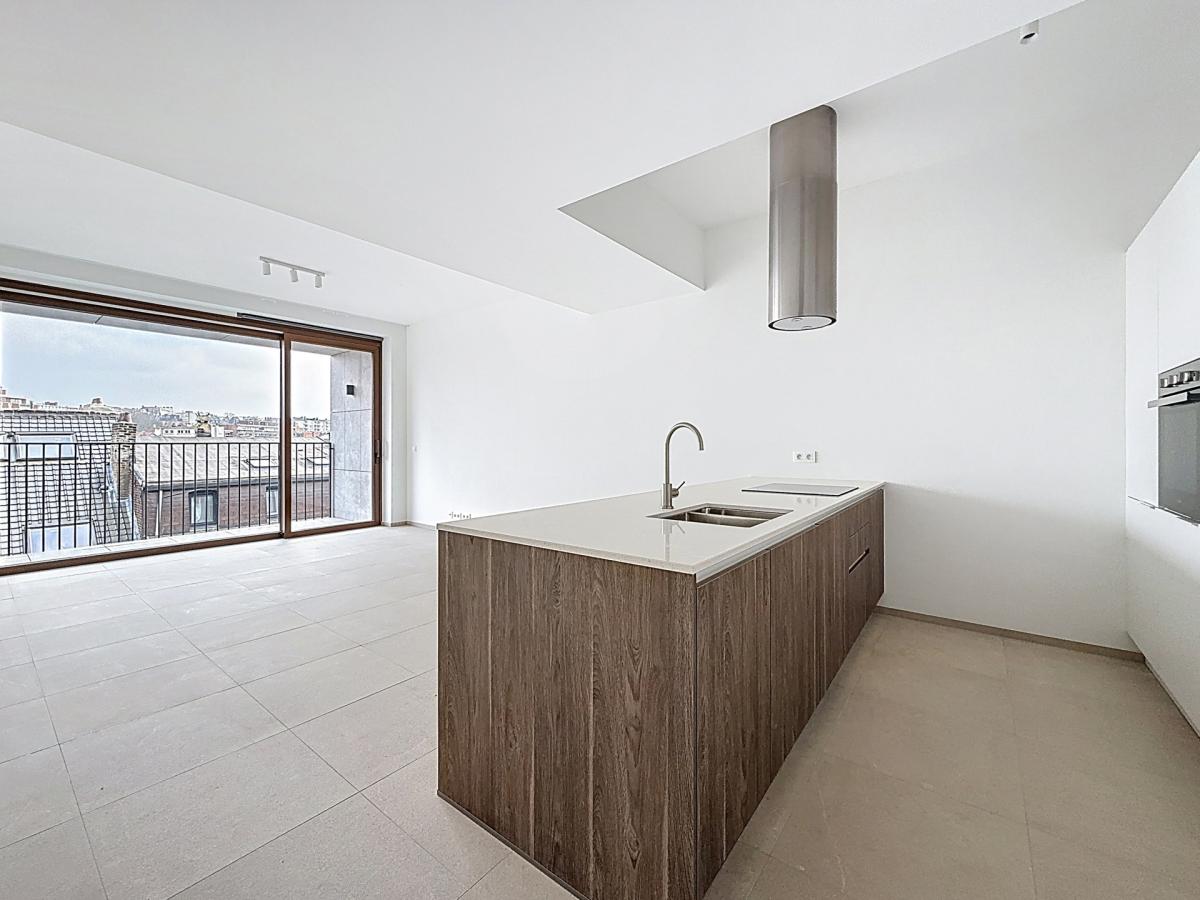JOURDAN : Bel appartement neuf 3 CH + Terrasse