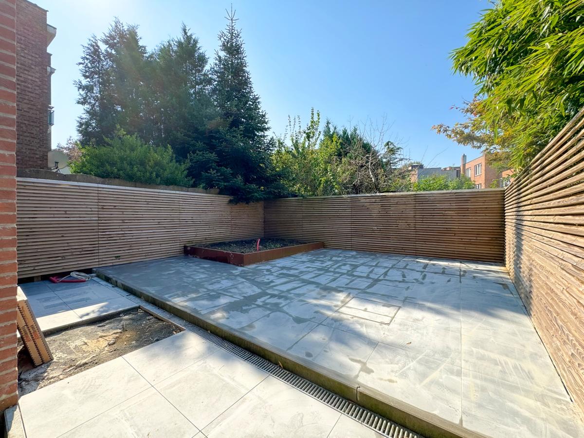 Calevoet ,maison neuve 3ch.+- 186m², jardin , garage.