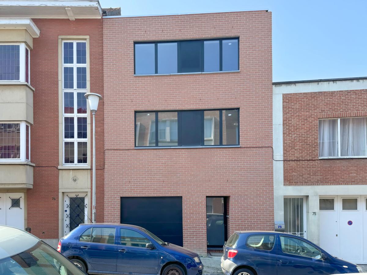 Calevoet ,maison neuve 3ch.+- 186m², jardin , garage.