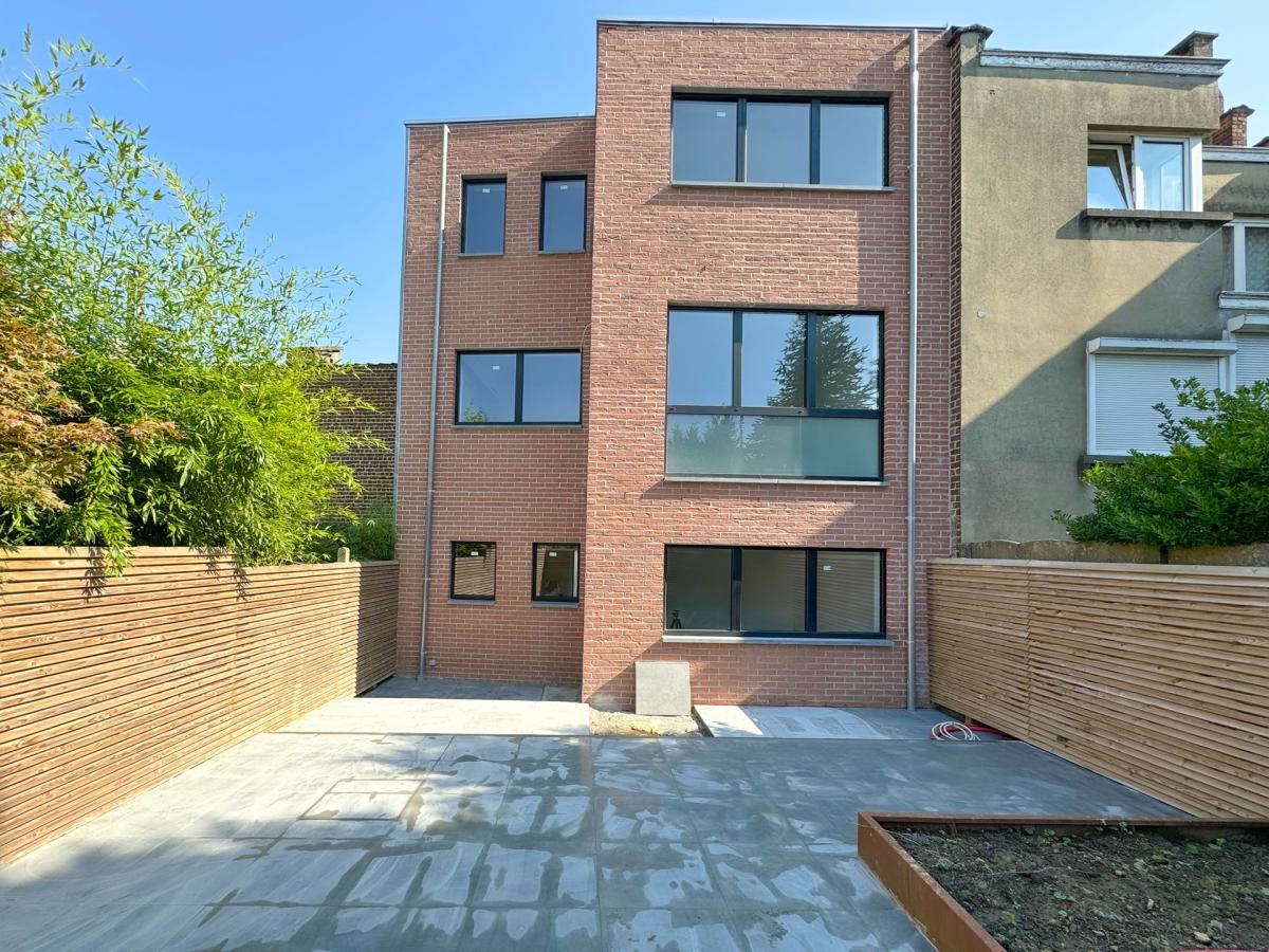 Calevoet ,maison neuve 3ch.+- 186m², jardin , garage.