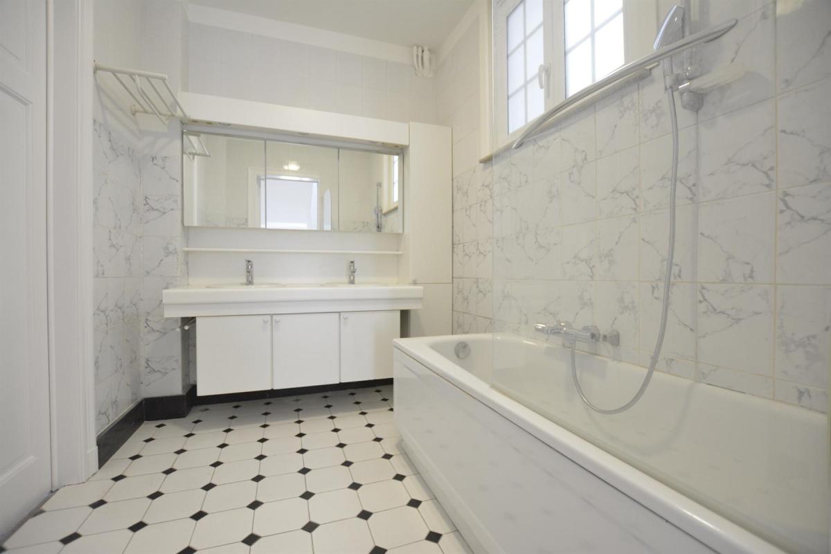 Pl. Brugmann : Belle maison 6 chambres - Colocation acceptée