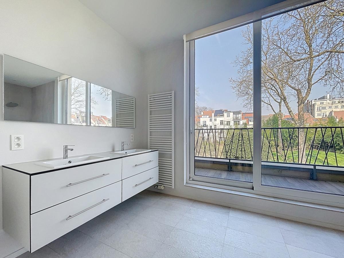 Quartier Châtelain : Belle maison unifamiliale 4 chambres