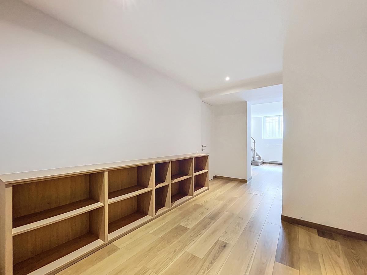 Quartier Châtelain : Belle maison unifamiliale 4 chambres