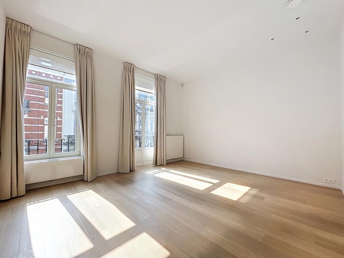 Quartier Châtelain : Belle maison unifamiliale 4 chambres