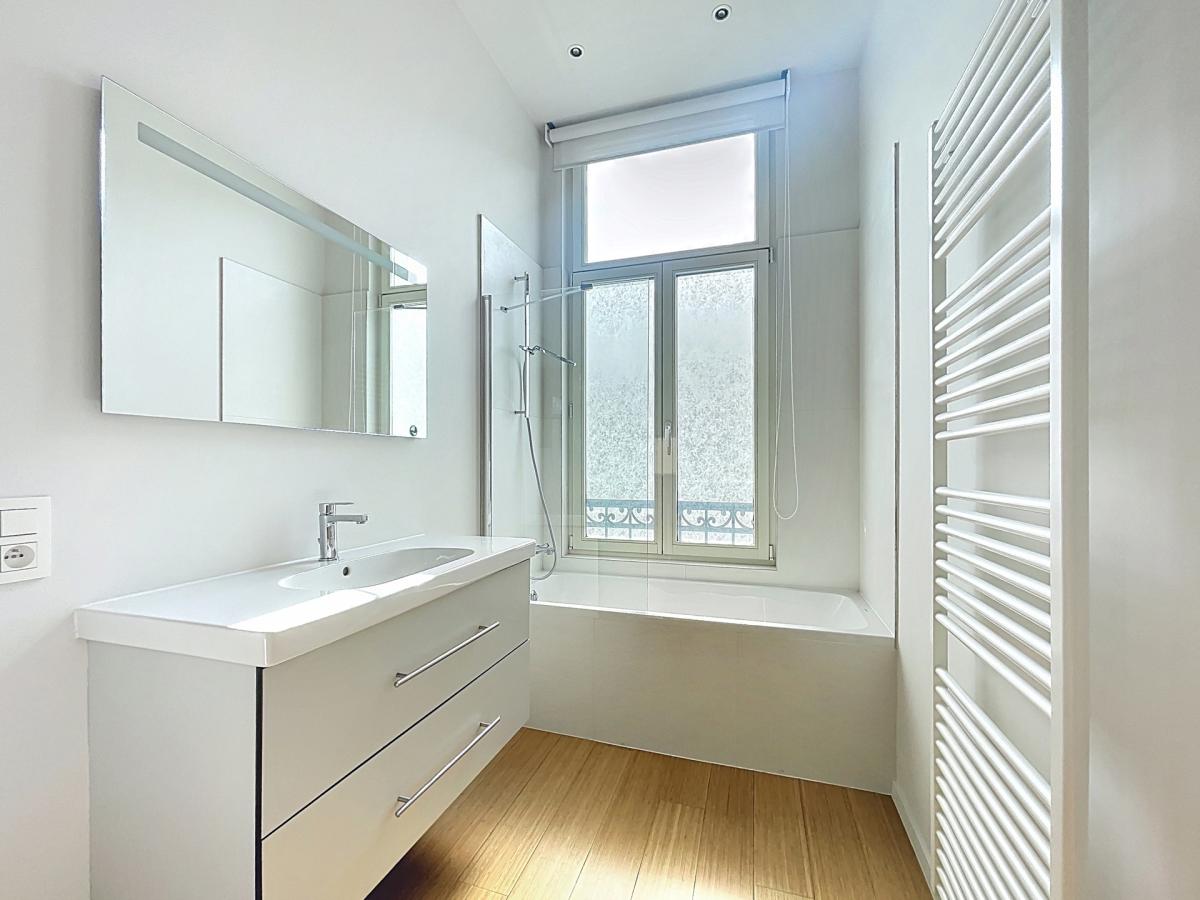 Quartier Châtelain : Belle maison unifamiliale 4 chambres