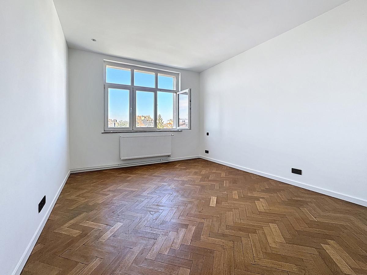 Molière/Alsemberg, ravissant appartement 2ch rénové